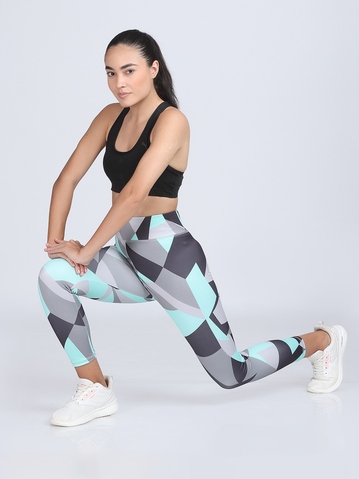 Women Printed Ankle-Length Dry Fit Yoga Tights