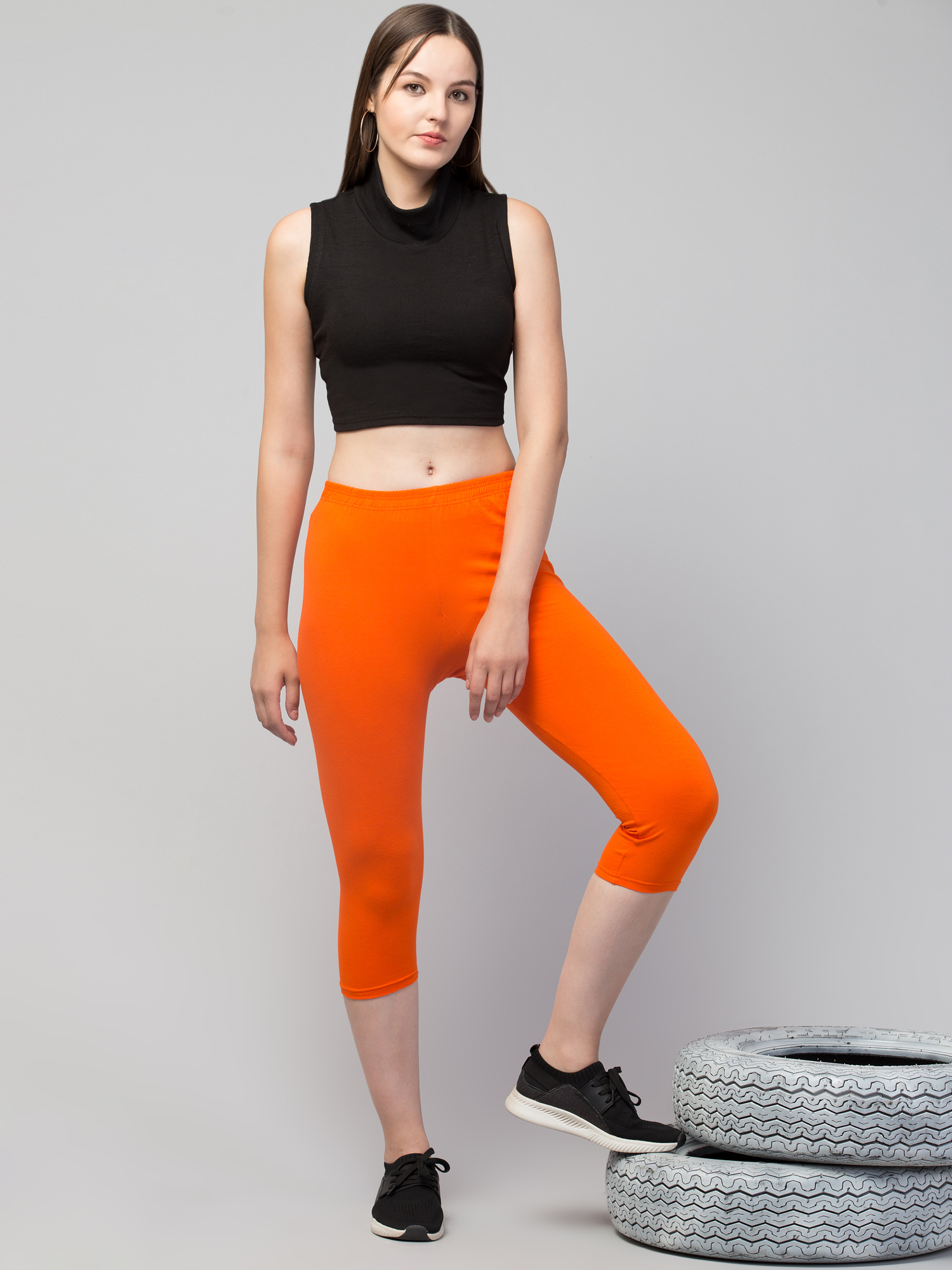 Mid Rise Skinny Fit Capris