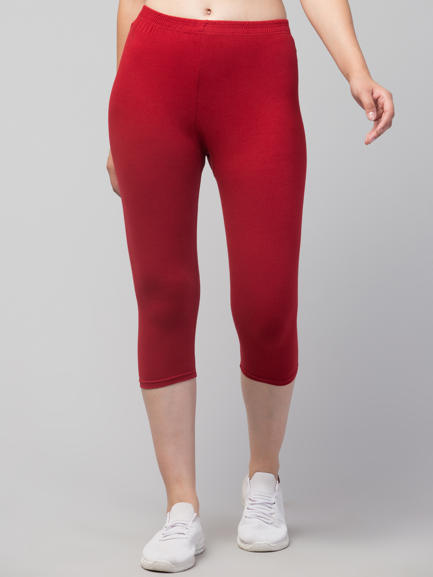 Mid Rise Skinny Fit Capris