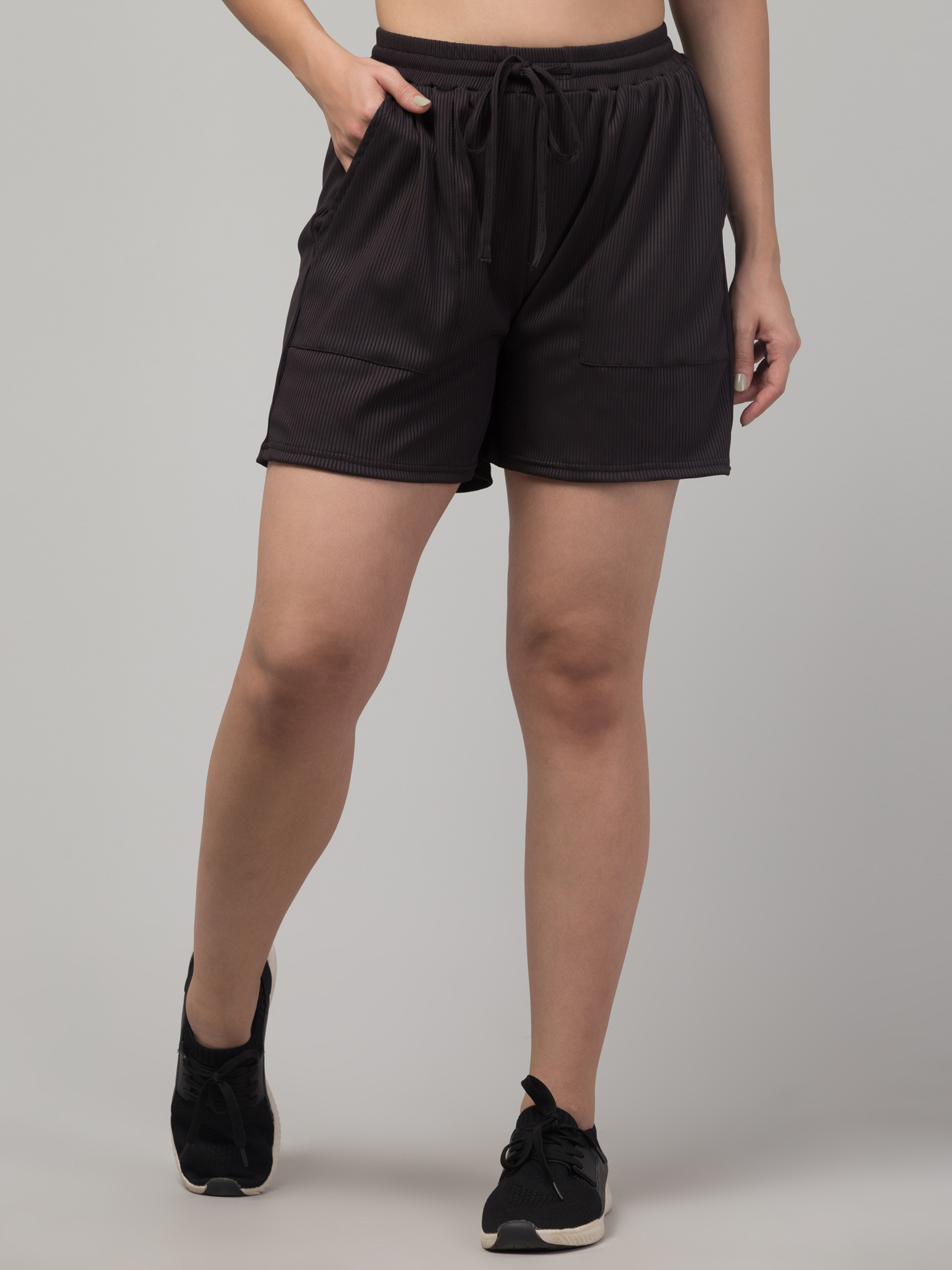 Women Mid-Rise Rapid-Dry Hot Pants